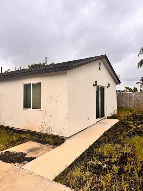 Foto principal - 5105 Bellvale Ave