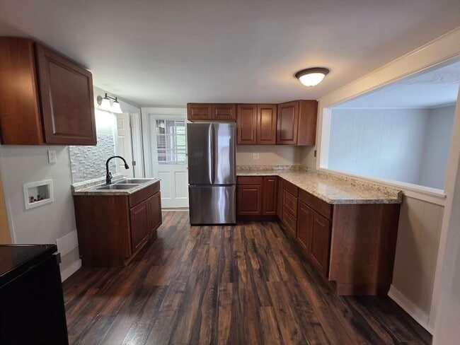 Foto del edificio - 12-14 Church St