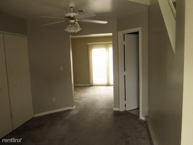 Foto del edificio - 2 br, 1.5 bath Townhome - 957 Orchard Dr