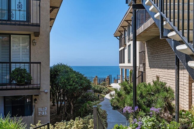Foto del edificio - 190 Del Mar Shores Terrace