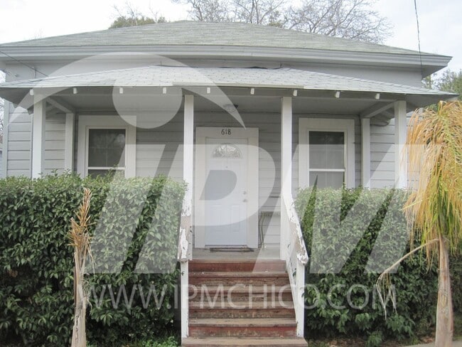 Building Photo - 618 W 9th St