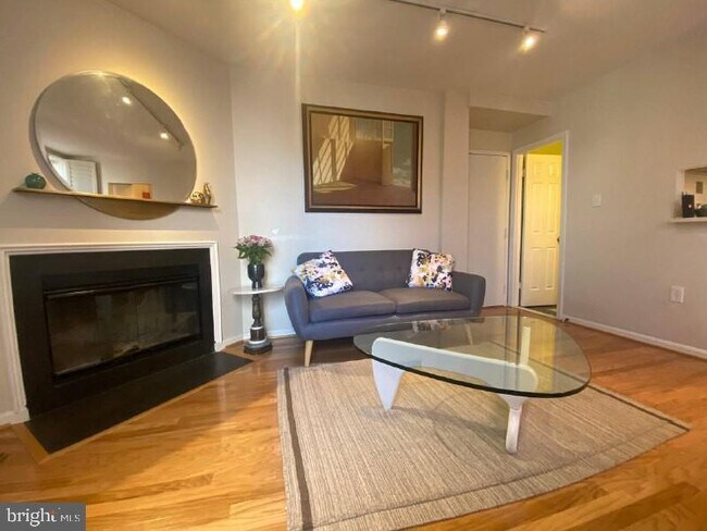 Foto del edificio - 2145 California St NW