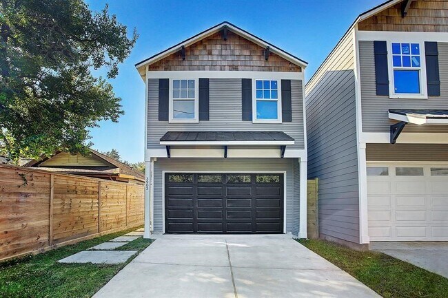 Building Photo - 3903 Hain St