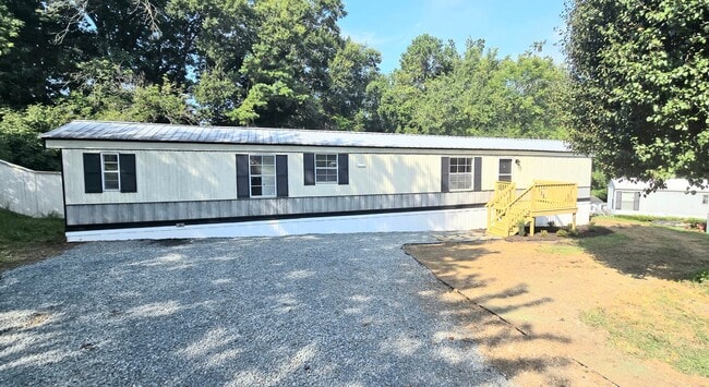 Building Photo - 968 Cy Cir