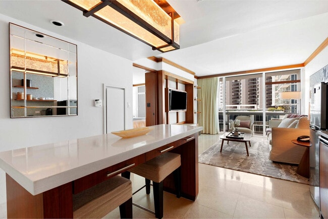 Foto del edificio - 6801 Collins Ave