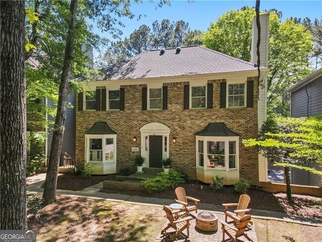 Building Photo - 2316 Defoors Ferry Rd NW