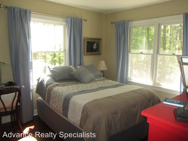 Building Photo - 3 br, 2.5 bath House - 12080 Foxfield Circle