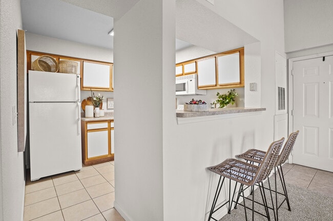 Building Photo - Villas at Stonebridge