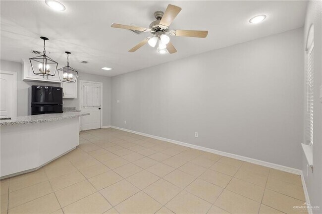 Foto del edificio - 213 S 49th St