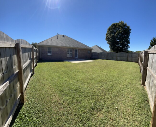 Building Photo - 109 Casey Ln