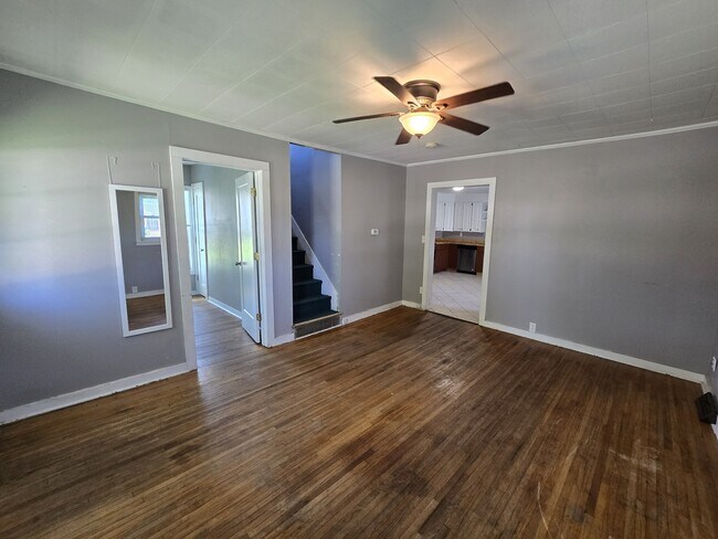 Foto del edificio - 815 2nd St SW