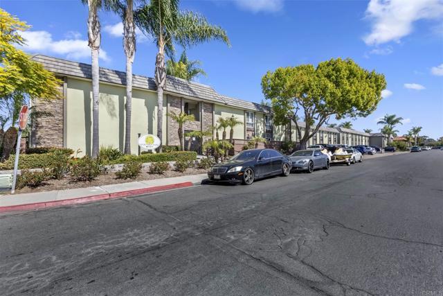 Foto del edificio - 6602 Beadnell Way