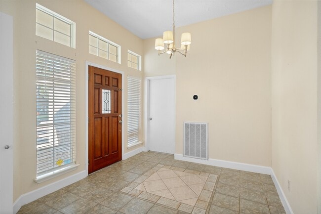 Building Photo - 5434 Garden Village Dr