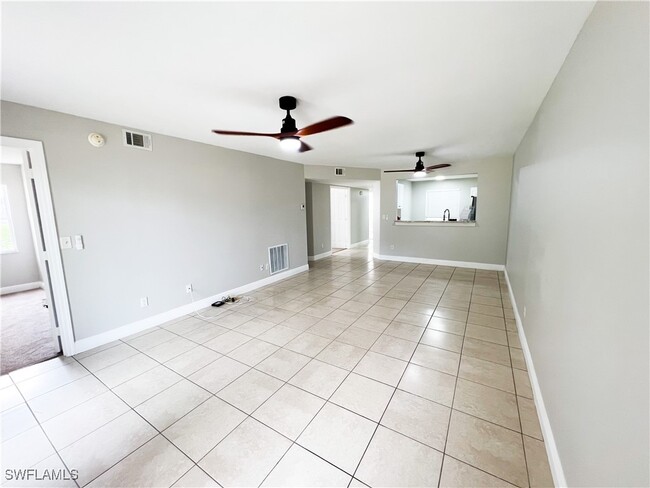 Building Photo - 1302 Derbyshire Ct