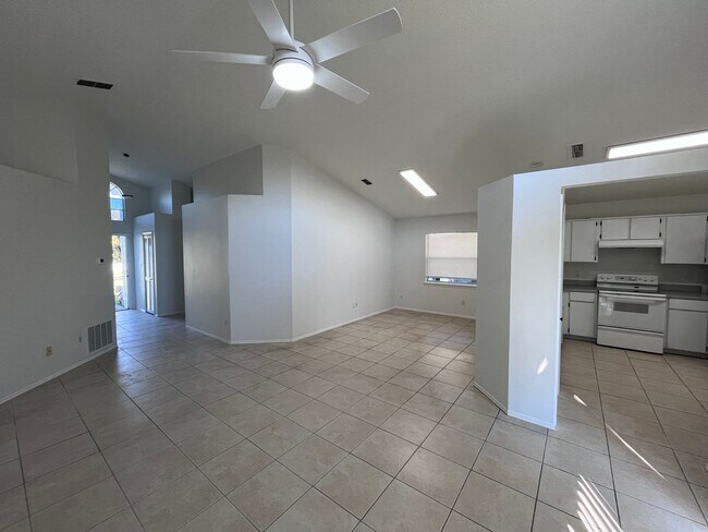 Building Photo - 109 Crossbryn Ct