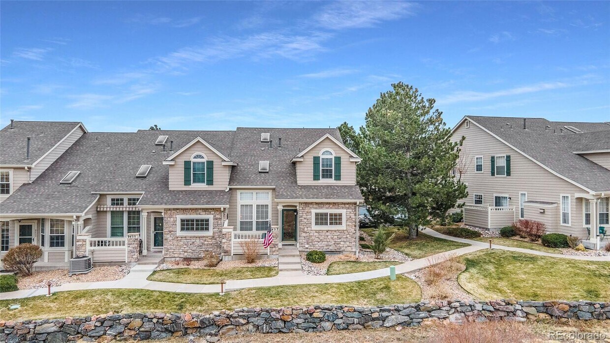 Primary Photo - 9457 Crossland Way