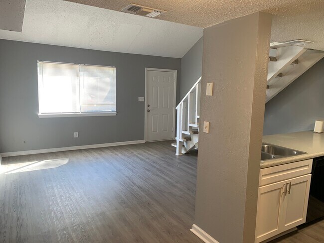 Interior Photo - The Reserve at Pensacola