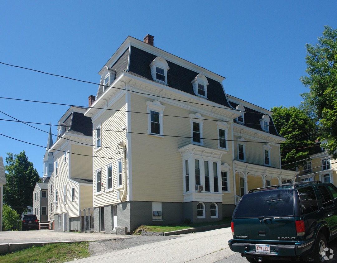 Building Photo - 53 Market St