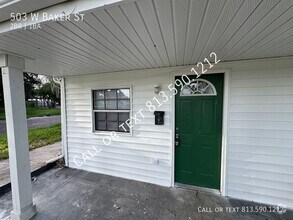 Building Photo - 503 W Baker St