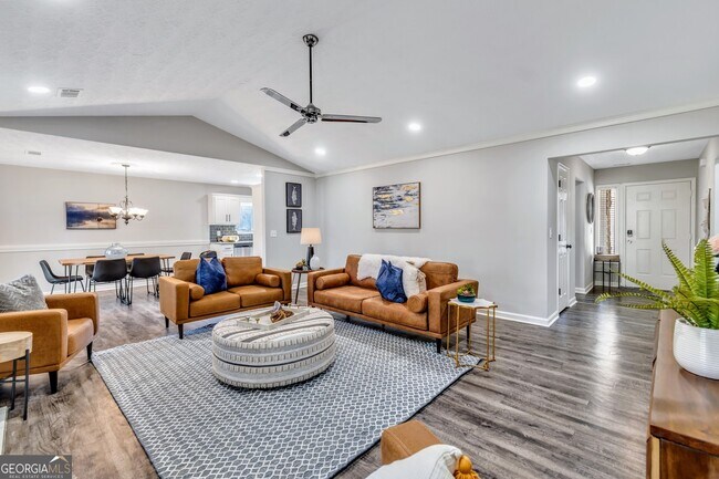 Building Photo - 10960 Morning Dove Dr