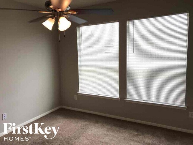 Foto del edificio - 21114 Wortham Oaks Dr