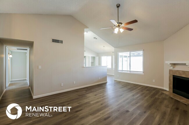 Foto del edificio - 13232 N 56th Ave