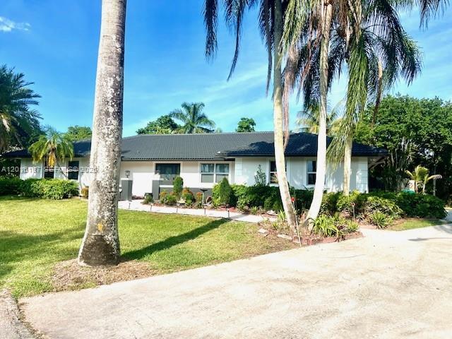 Foto del edificio - 11700 NW 14th St