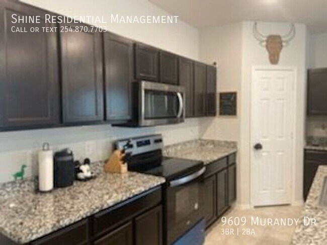 Building Photo - 9609 Murandy Dr