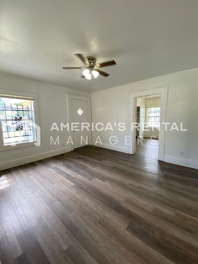 Foto del edificio - Home for rent in Birmingham! Available NOW...