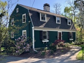 Building Photo - 336 Dedham St