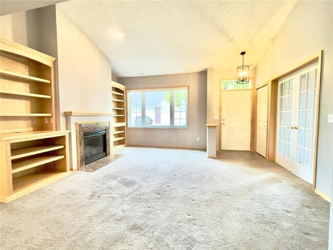 Foto del edificio - 12022 Vermillion St NE