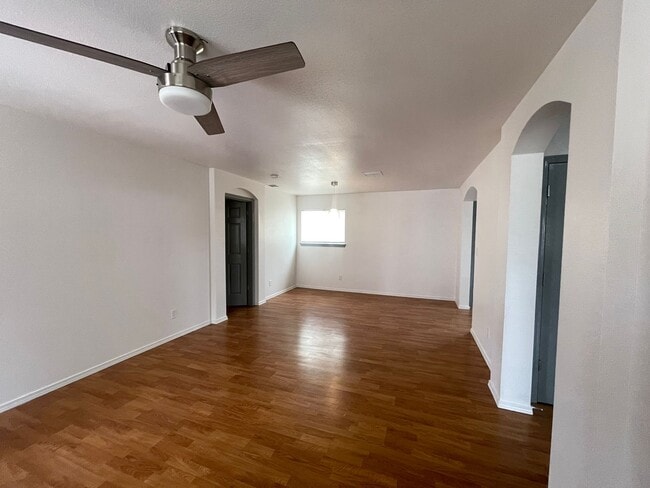 Building Photo - 14304 Gil Reyes Dr