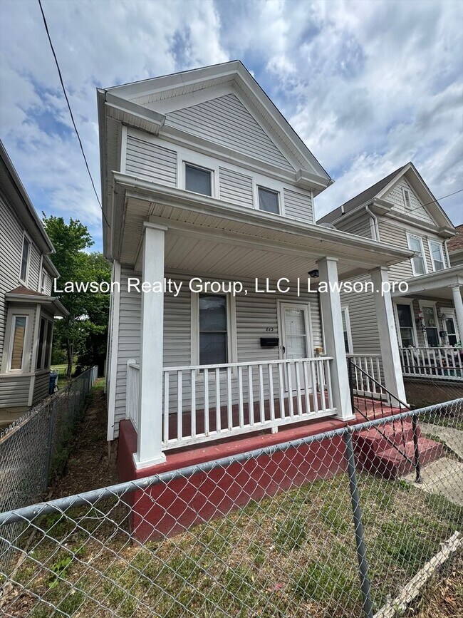 Foto del edificio - 813 Gilmer Ave NW