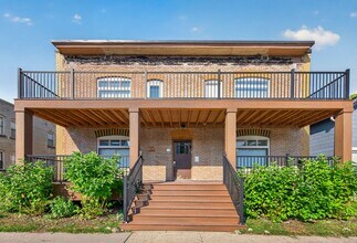 Building Photo - 211 Grotto St N