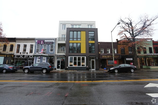 Building Photo - ArtView Condos
