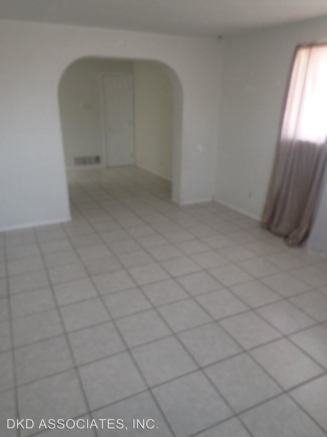 Building Photo - 4117 Kaspar Way