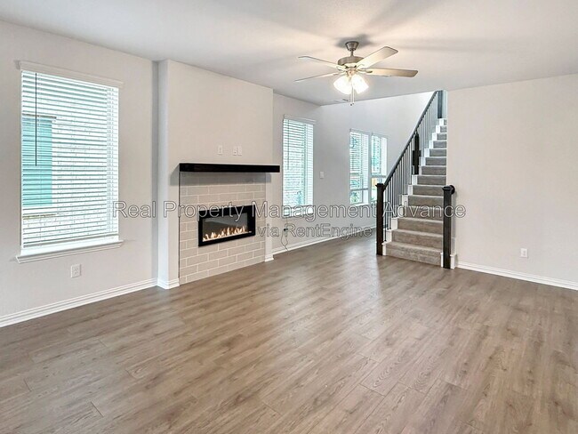 Foto del edificio - 2518 Hawkins St