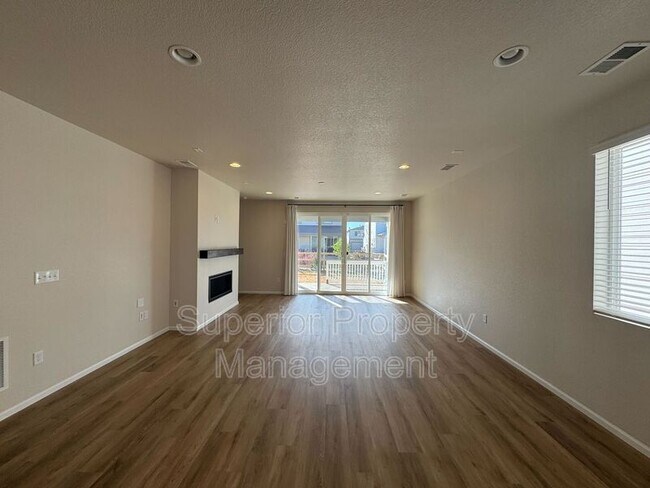 Foto del edificio - 981 Sandhills St