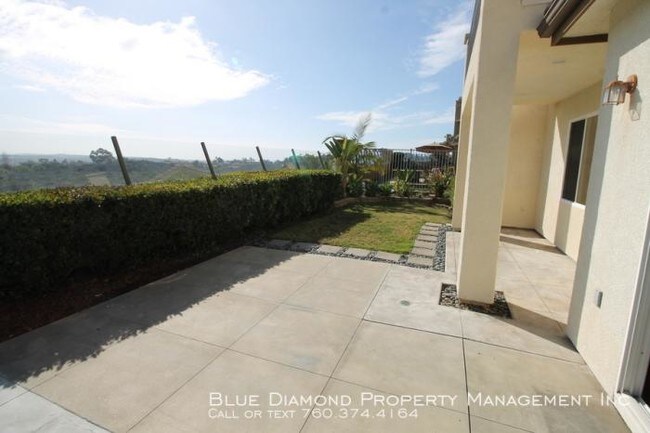 Building Photo - 5 bedroom in Carlsbad CA 92010