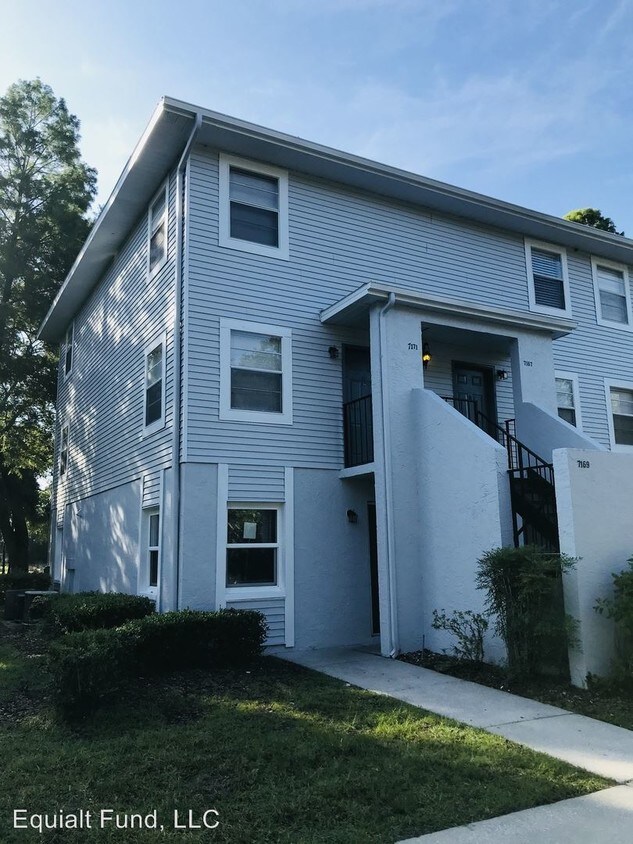Foto principal - 2 br, 1.5 bath House - 7167 E. Bank Drive