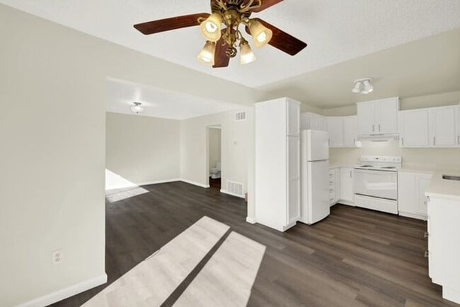 Foto del edificio - Great 3 bed, 1.5 bath Condo in Vacaville -...