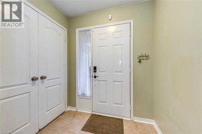 Photo du bâtiment - 2266 Arbourview Dr