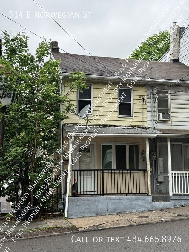 Foto principal - 514 E Norwegian St