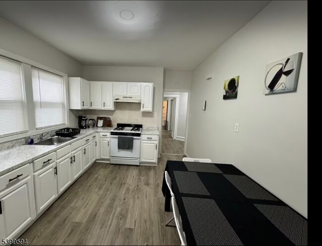 Foto del edificio - 854 S 15th St