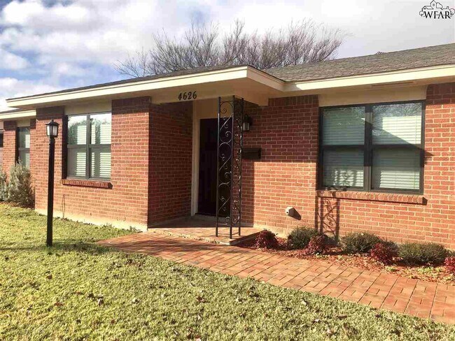 Foto del edificio - 4626 Cascades Dr