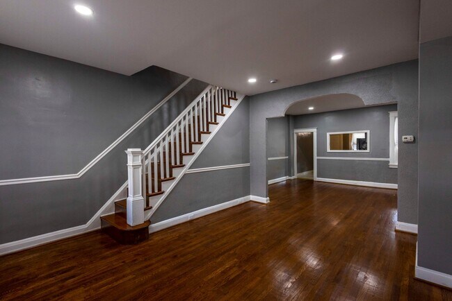 Foto del edificio - Charming 2Bed/2Bath in Belair - Edison