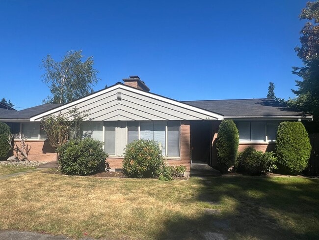 Building Photo - Girgis Duplex