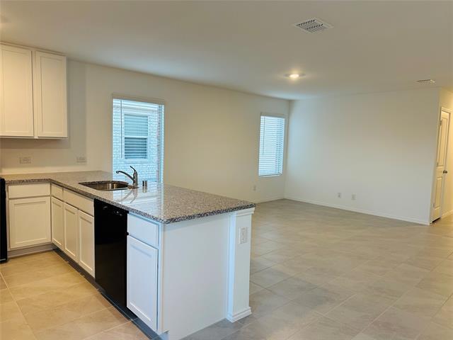Building Photo - 1549 Vattier St