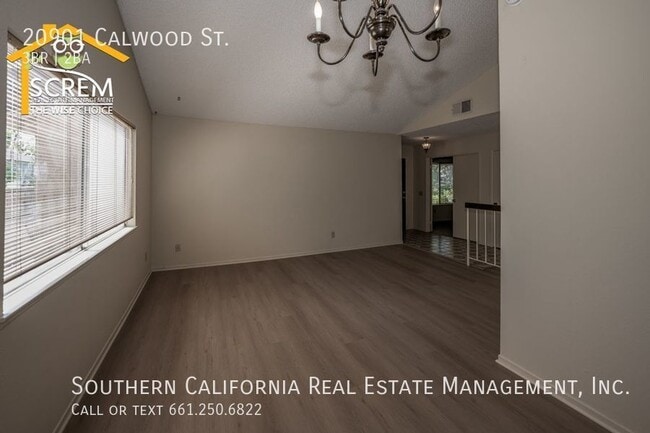 Building Photo - Three Bedroom Plus Bonus Room Single Story...