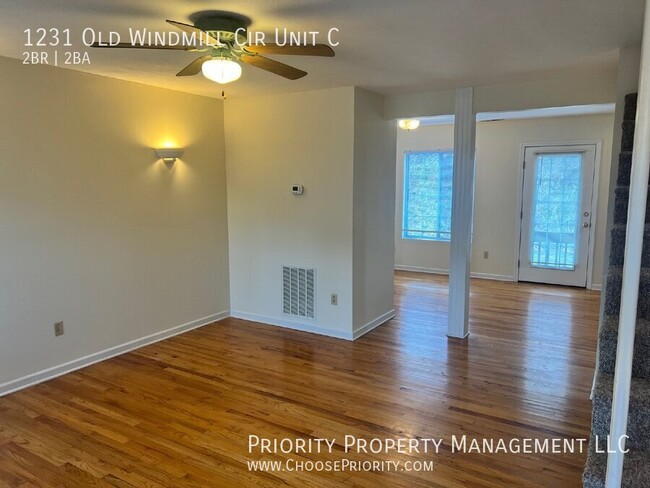 Foto del edificio - Charming 2-Bed Gem in Harrisonburg – Your ...